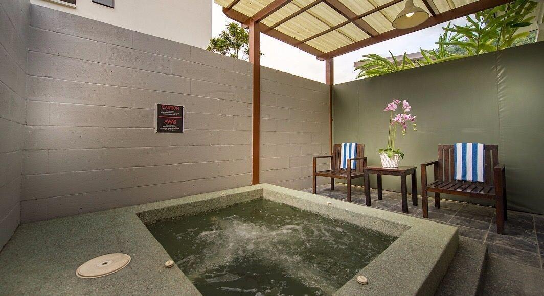 מלון Erya By Suria Hot Spring בנטונג מראה חיצוני תמונה